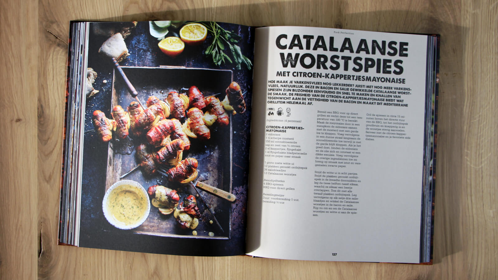 Dit recept voor Catalaanse Worst Spiesen is tot nu mijn favoriete recept uit dit boek.