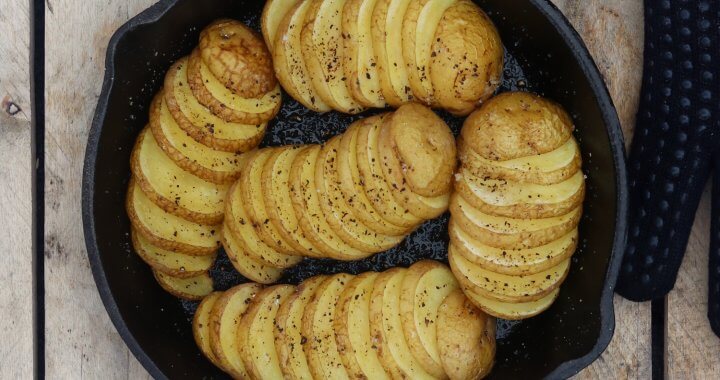 hasselback skillet aardappelen uitgelicht