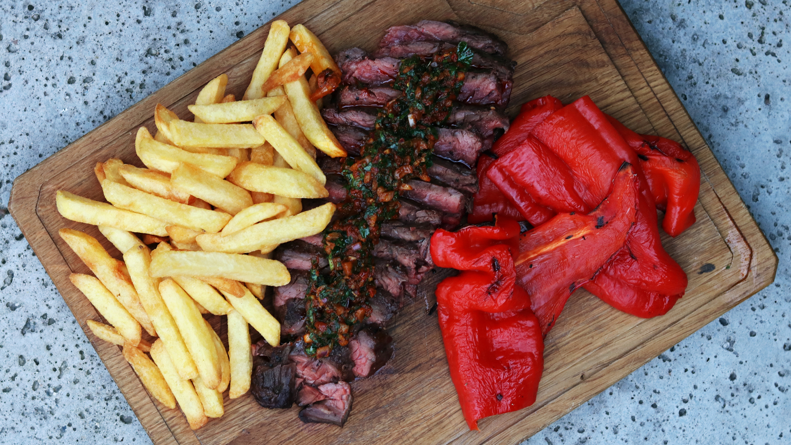 Longhaas Steak met Rode Chimichurri