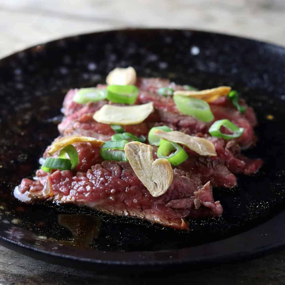 Beef Tataki met Ponzu Dressing